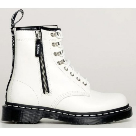 Dr. Martens new in box White size women's 5 - Picture 2 of 10